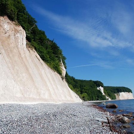 Schoene Ferienwohnungen Mit Kamin Im Ostseebad Sellin Εξωτερικό φωτογραφία