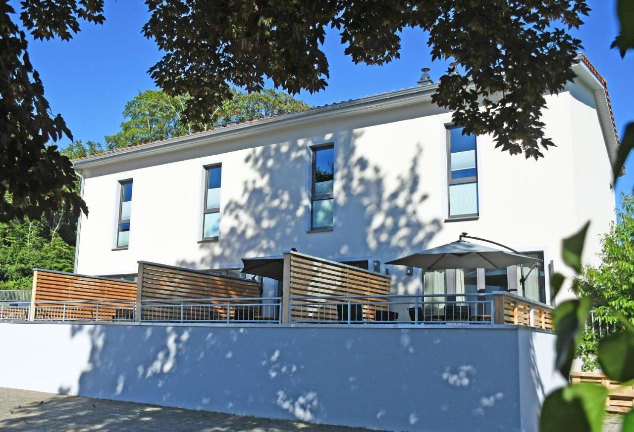 Schoene Ferienwohnungen Mit Kamin Im Ostseebad Sellin Εξωτερικό φωτογραφία
