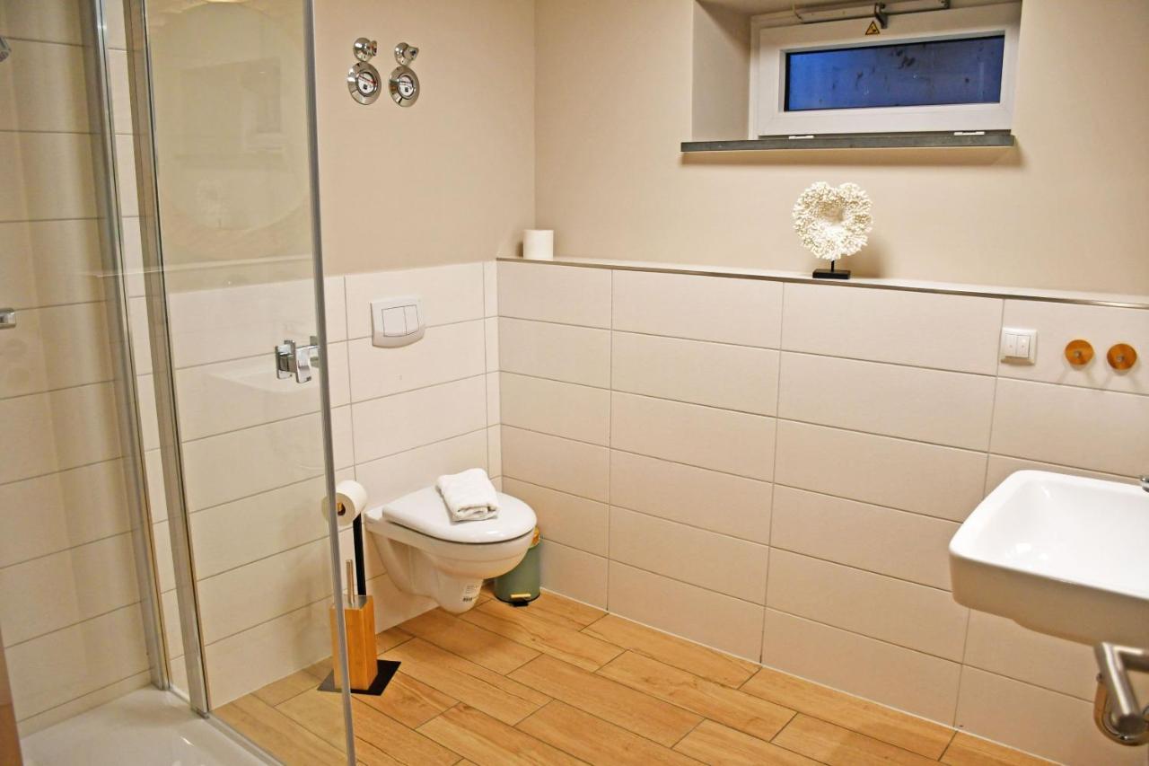 Schoene Ferienwohnungen Mit Kamin Im Ostseebad Sellin Εξωτερικό φωτογραφία